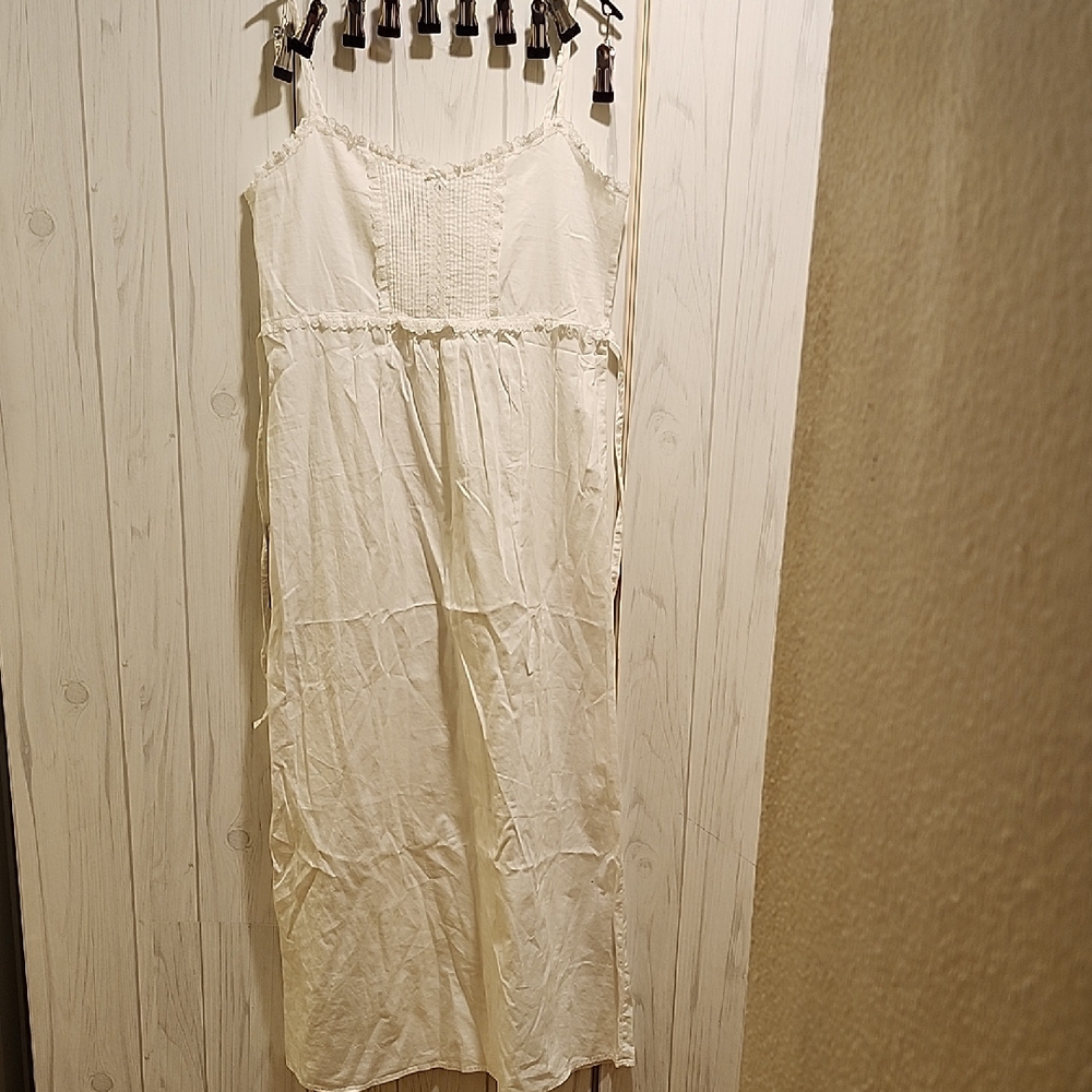 Brandy Melville Cream Maxi Dress